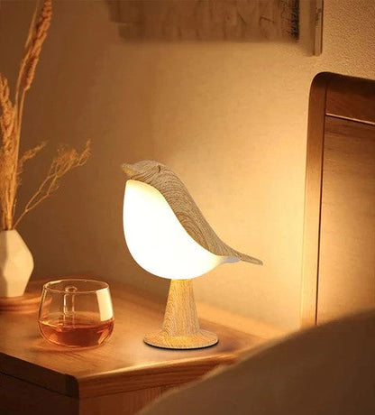 FågelRo™ - En lampa som för natur, ljus och lugn in i ditt hem